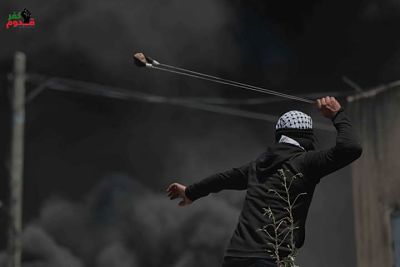 « Les Palestiniens ne lèveront pas le drapeau blanc », déclare l'archevêque de Palestine Atallah Hanna